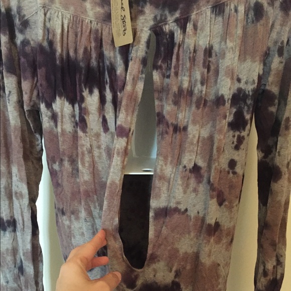 Michael Stars Tie Dye Long Sleeve - Never worn! - Picture 4 of 7